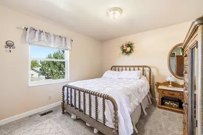822 E Skylark Dr, Spanish Fork, UT 84660 - Photo 18