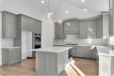 1113 W Angel Hill Ct, Layton, UT 84041 - Photo 14