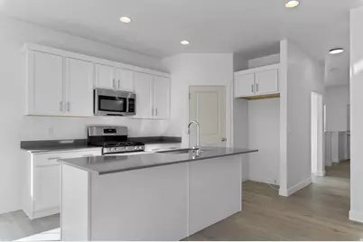 8203 W Gallatin Peak Rd, Magna, UT 84044 - Photo 10