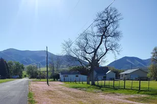 190 E 9200 S, Paradise, UT 84328 - Photo 32