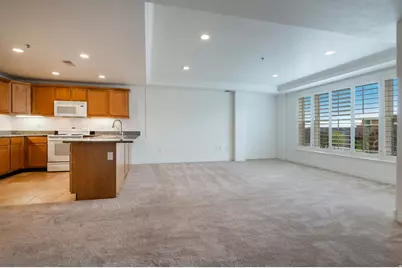 3075 E Kennedy Dr #210, Salt Lake City, UT 84108 - Photo 8
