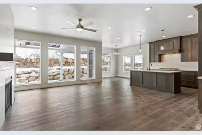 589 E 3800 N, North Ogden, UT 84414 - Photo 2