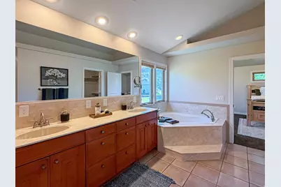 2670 N 1125 E, North Ogden, UT 84414 - Photo 20