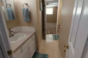 2564 N 2600 E, Layton, UT 84040 - Photo 38