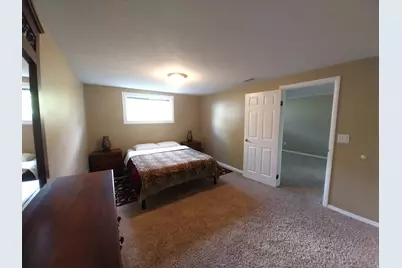 2564 N 2600 E, Layton, UT 84040 - Photo 42