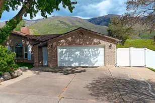 2564 N 2600 E, Layton, UT 84040 - Photo 4