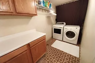 2564 N 2600 E, Layton, UT 84040 - Photo 42