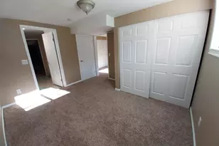 2564 N 2600 E, Layton, UT 84040 - Photo 40
