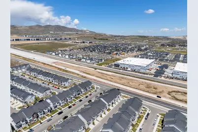 2046 N 4100 W, Lehi, UT 84048 - Photo 36