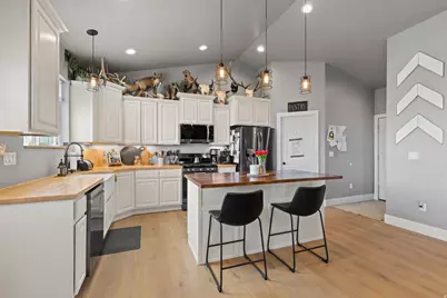 460 S 300 E, Mount Pleasant, UT 84647 - Photo 16