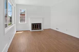 945 N 200 E, Orem, UT 84057 - Photo 2