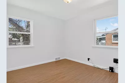 945 N 200 E, Orem, UT 84057 - Photo 10