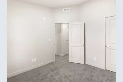 1140 W 950 N #D301, Orem, UT 84057 - Photo 18