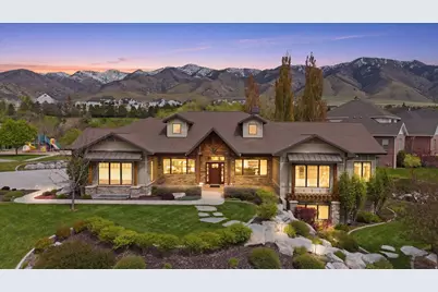 715 Bluff St, Hyde Park, UT 84318 - Photo 2