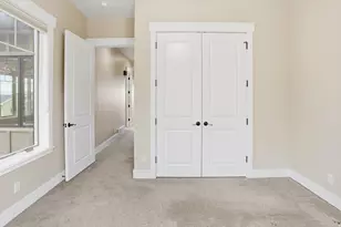 715 Bluff St, Hyde Park, UT 84318 - Photo 54