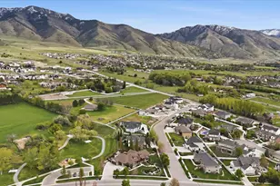 715 Bluff St, Hyde Park, UT 84318 - Photo 82