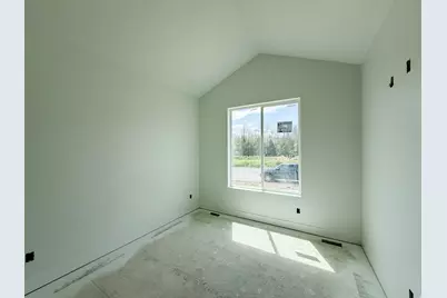 7094 W Monterrey Oak Dr #236, Herriman, UT 84096 - Photo 8