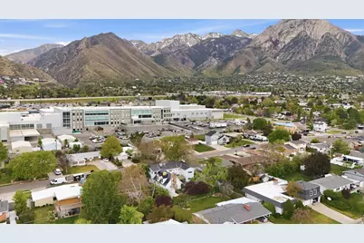 3664 S Laurelcrest Dr, Salt Lake City, UT 84109 - Photo 42