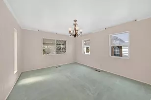 3664 S Laurelcrest Dr, Salt Lake City, UT 84109 - Photo 8