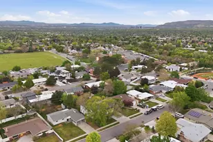 3664 S Laurelcrest Dr, Salt Lake City, UT 84109 - Photo 44