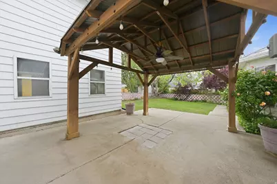 3664 S Laurelcrest Dr, Salt Lake City, UT 84109 - Photo 40