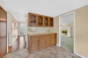 3664 S Laurelcrest Dr, Salt Lake City, UT 84109 - Photo 10
