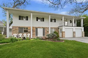 3664 S Laurelcrest Dr, Salt Lake City, UT 84109 - Photo 1