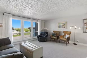4250 N 350 W, Pleasant View, UT 84414 - Photo 4