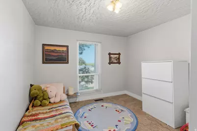 4250 N 350 W, Pleasant View, UT 84414 - Photo 16