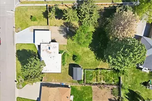 4250 N 350 W, Pleasant View, UT 84414 - Photo 32
