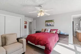 4250 N 350 W, Pleasant View, UT 84414 - Photo 10