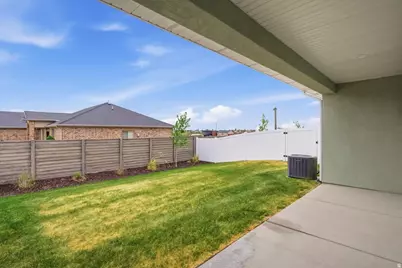 2674 S 2430 W #102 SG, Syracuse, UT 84075 - Photo 14
