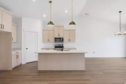 2674 S 2430 W #102 SG, Syracuse, UT 84075 - Photo 6