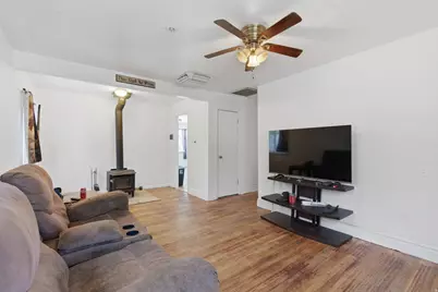 4644 W Caplan St, Salt Lake City, UT 84118 - Photo 2