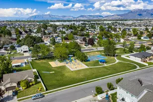 846 S 1425 W, Clearfield, UT 84015 - Photo 28