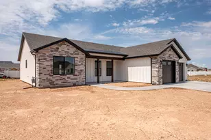 4933 N Remington, Enoch, UT 84721 - Photo 2
