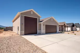 3805 W 975 N, Cedar City, UT 84720 - Photo 2