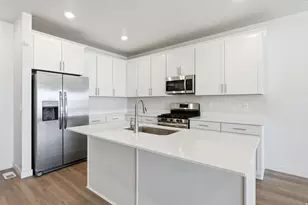 1144 W Early Light Way, Bluffdale, UT 84065 - Photo 10
