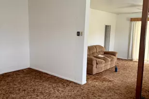 195 W 100 S, Elsinore, UT 84724 - Photo 8