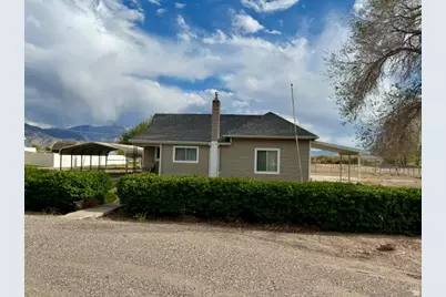 195 W 100 S, Elsinore, UT 84724 - Photo 2