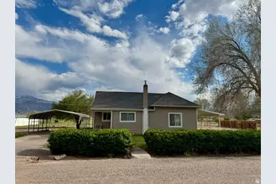 195 W 100 S, Elsinore, UT 84724 - Photo 1