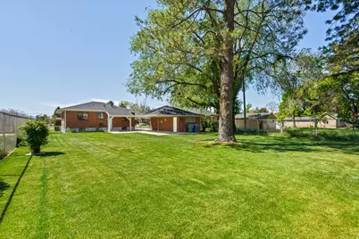 1348 E Cross St, Ogden, UT 84404 - Photo 32