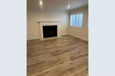 9071 S Wasatch Blvd, Sandy, UT 84093 - Photo 24