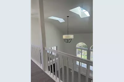 9071 S Wasatch Blvd, Sandy, UT 84093 - Photo 8