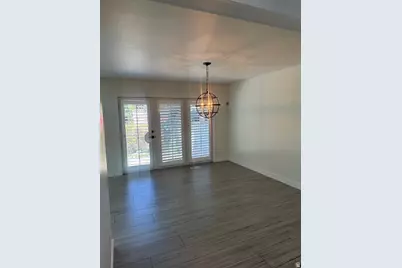 9071 S Wasatch Blvd, Sandy, UT 84093 - Photo 14