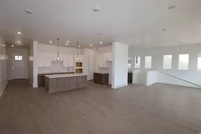 1292 E Larkspur Way, Layton, UT 84040 - Photo 2