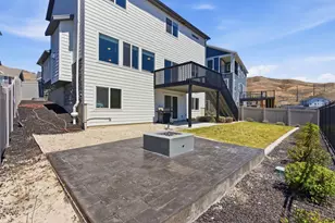 2137 W Northridge Dr, Lehi, UT 84048 - Photo 42