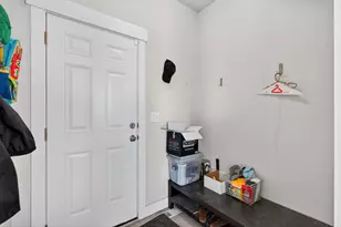 2137 W Northridge Dr, Lehi, UT 84048 - Photo 32