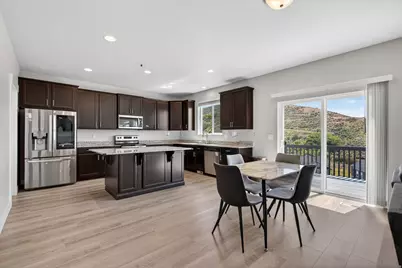 2137 W Northridge Dr, Lehi, UT 84048 - Photo 8