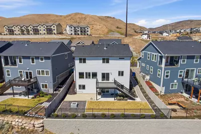 2137 W Northridge Dr, Lehi, UT 84048 - Photo 44
